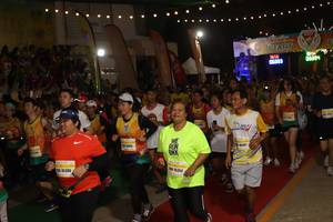 BIB: 08834, 003, 8252, 380
                            <button type="button" onclick="openModal(9884578)" class="btn btn-primary btn-sm float-right btn-popup" data-toggle="modal" data-target=".modal-high-quality">
                        <i class="fas fa-shopping-cart"></i> Add to Cart
                    </button>
                                            <button type="button" onclick="isThisMe(9884578, true)" class="btn btn-success btn-sm float-right btn-popup btn-isme hidden" data-toggle="tooltip" data-placement="bottom" title="นี่คือรูปของคุณใช่ไหม คลิกที่นี่เพื่อเอาเข้าอัลบั้ม">
                        <i class="fas fa-plus"></i> Add to album
                    </button>
                    <button type="button" onclick="isThisMe(9884578, false)" class="btn btn-warning btn-sm float-right btn-popup btn-isnotme hidden">
                        <i class="fas fa-ban"></i> Remove from album
                    </button>